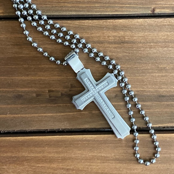 Stainless Diamond Cross - Picture 1 of 2